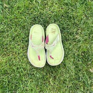 Women’s Green and Pink Flip Flops
